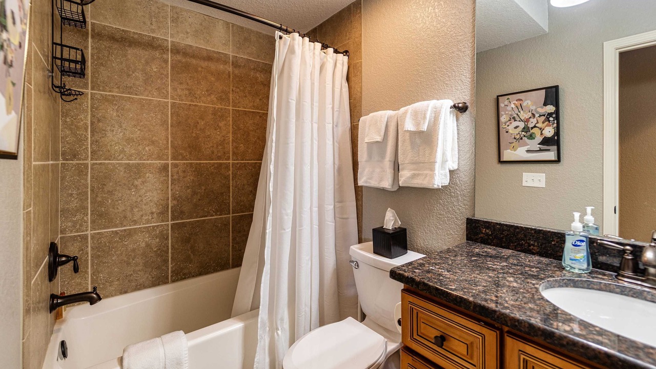 Photo of Bathroom in Camdenton