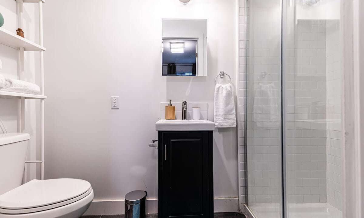 Photo of Bathroom in Mercier-Hochelaga-Maisonneuve