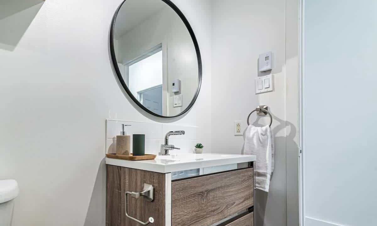 Photo of Bathroom in Mercier-Hochelaga-Maisonneuve