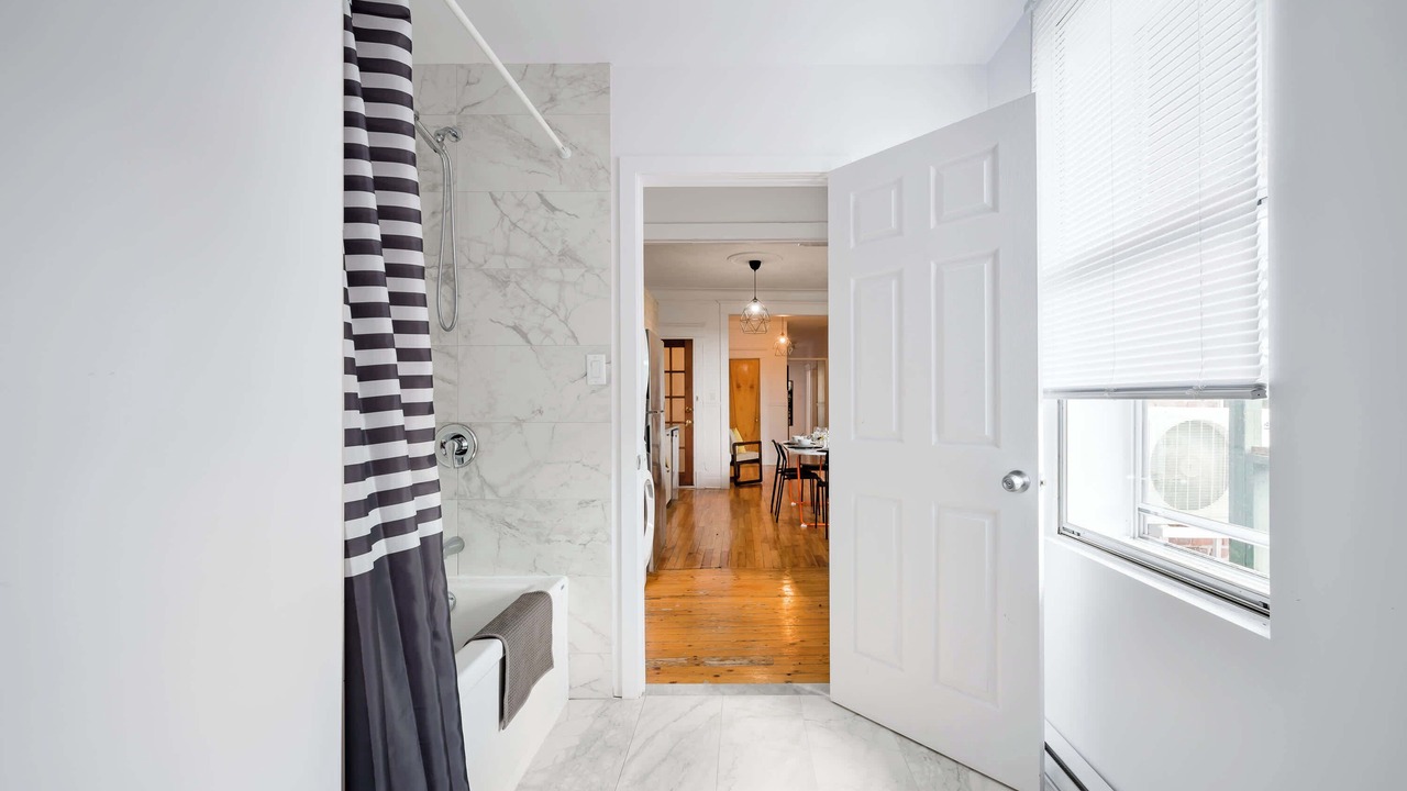 Photo of Bathroom in Sainte-Marie