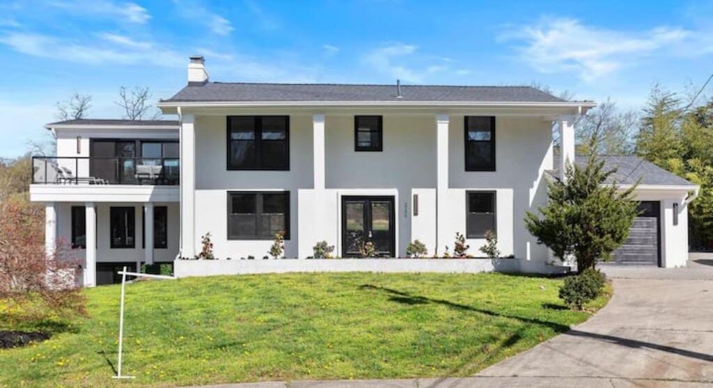 Photo of Outdoor in Arlington Ridge