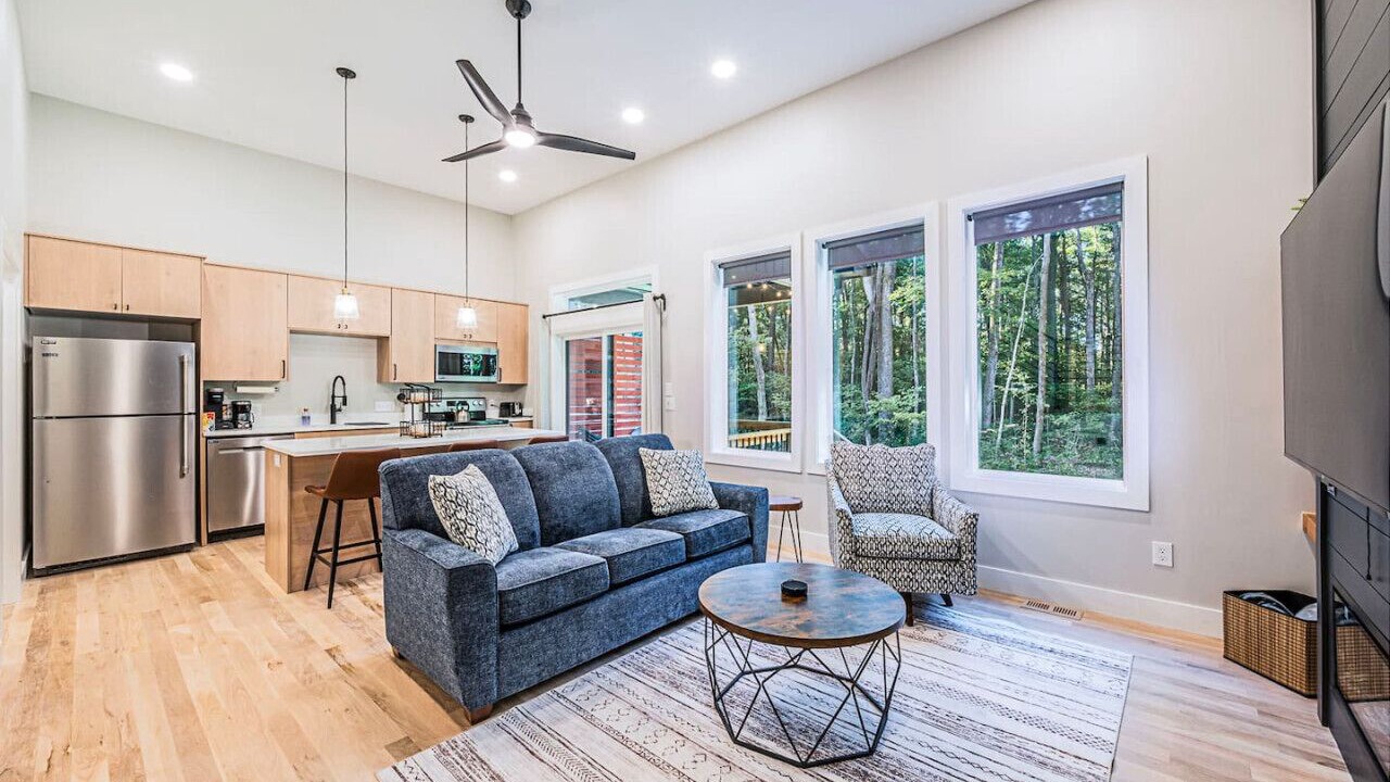 Photo of Livingroom in Scottsville