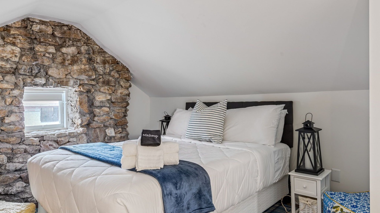 Photo of Bedroom in Augusta