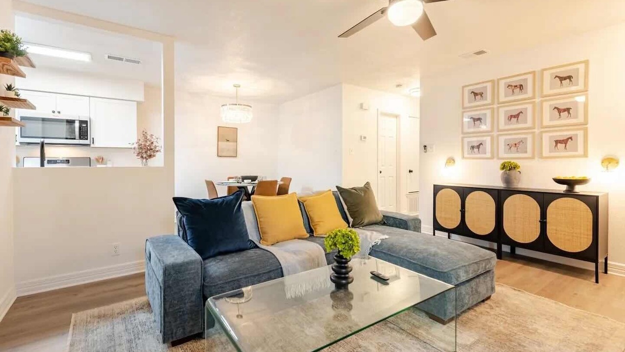 Photo of Livingroom in The Woods