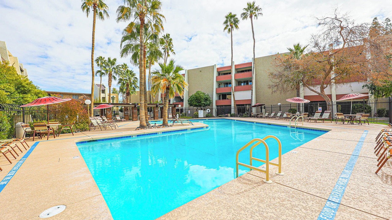 Photo of Outdoor in Entertainment District