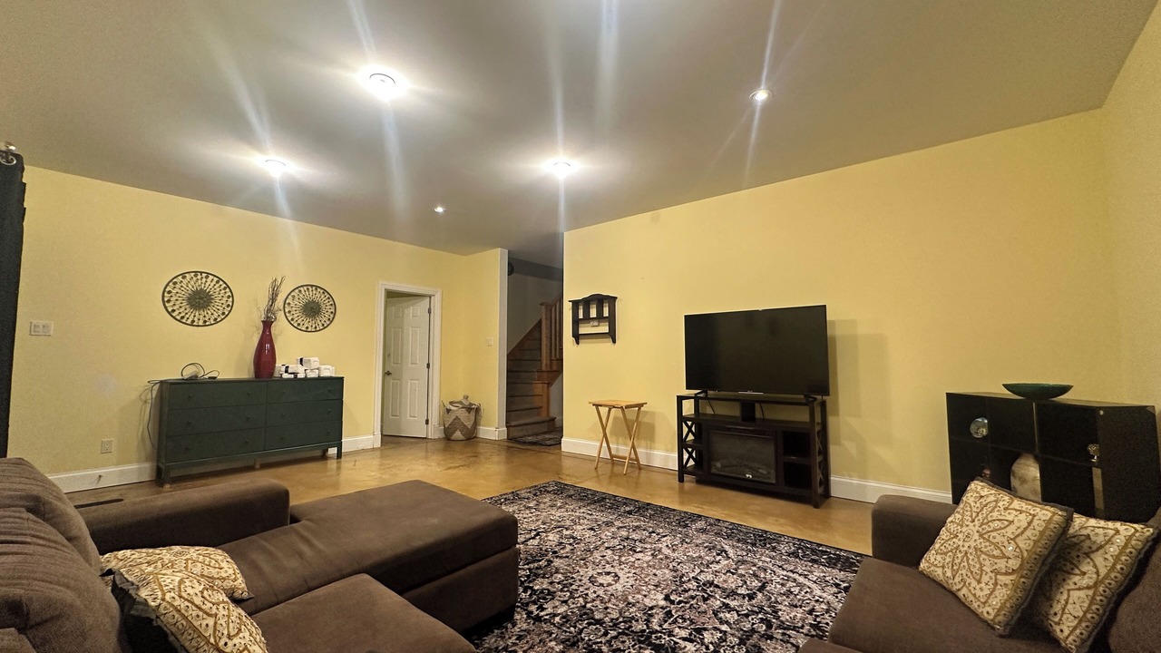 Photo of Livingroom in Truro