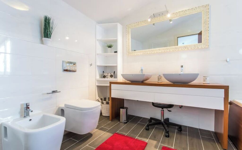 Photo of Bathroom in Sveti Vid Dobrinjski
