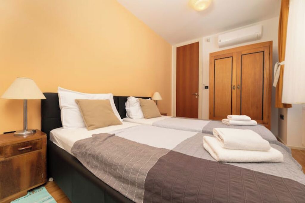 Photo of Bedroom in Sveti Vid Dobrinjski