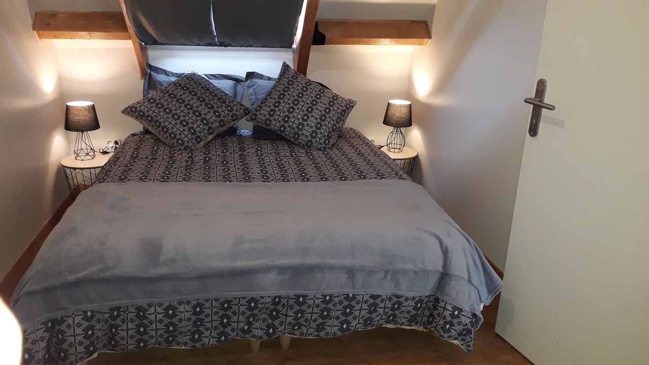 Photo of Bedroom in Ploumagoar