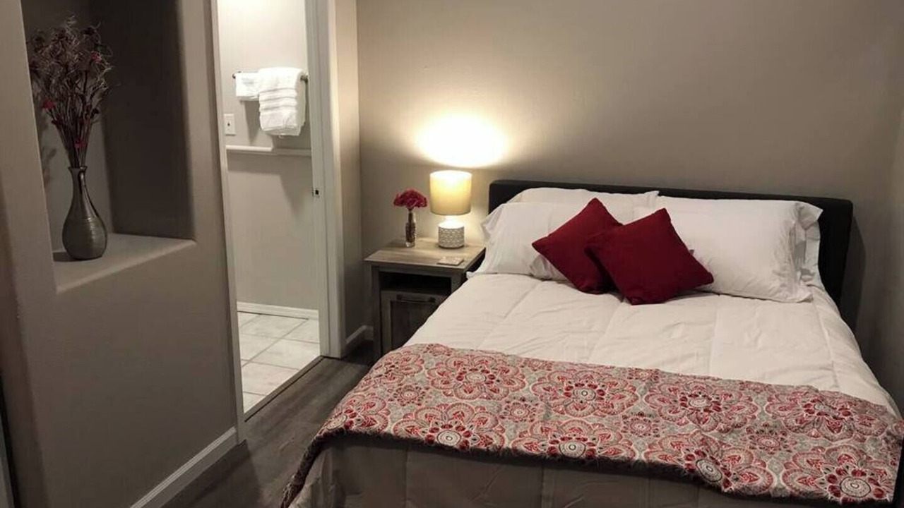 Photo of Bedroom in Alamedan Valley