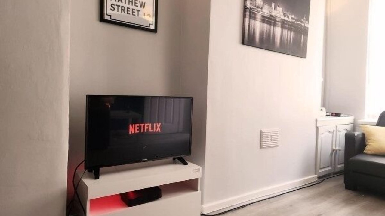 Photo of Livingroom in Anfield