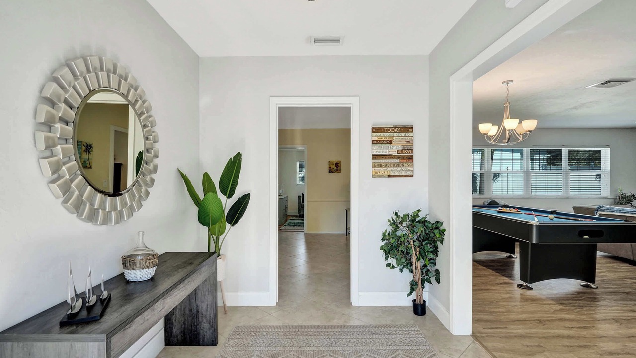 Photo of Bedroom in Santa Barbara Estates