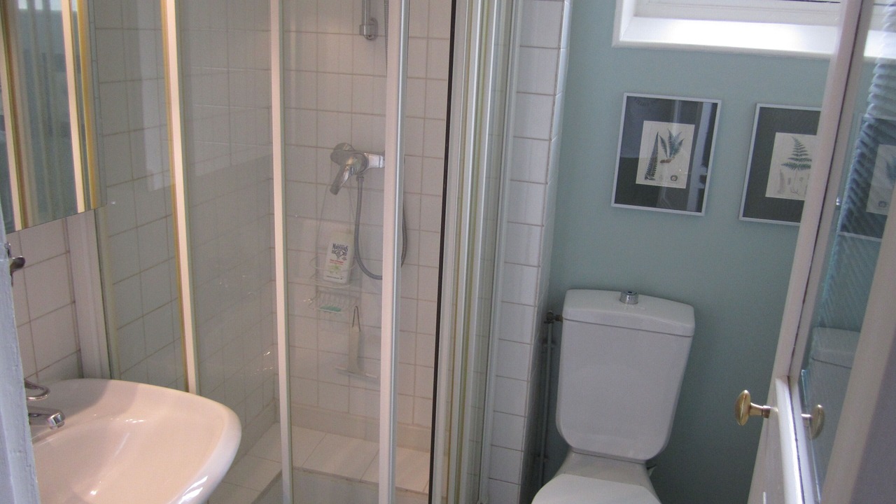 Photo of Bathroom in Porte-Saint-Martin