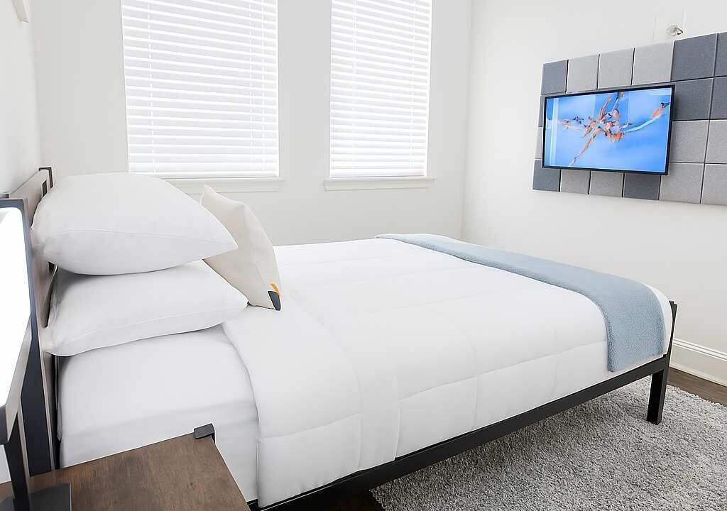 Photo of Bedroom in Woodlake - Briar Meadow