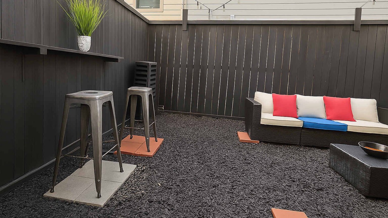 Photo of Patio Balcony in Woodlake - Briar Meadow