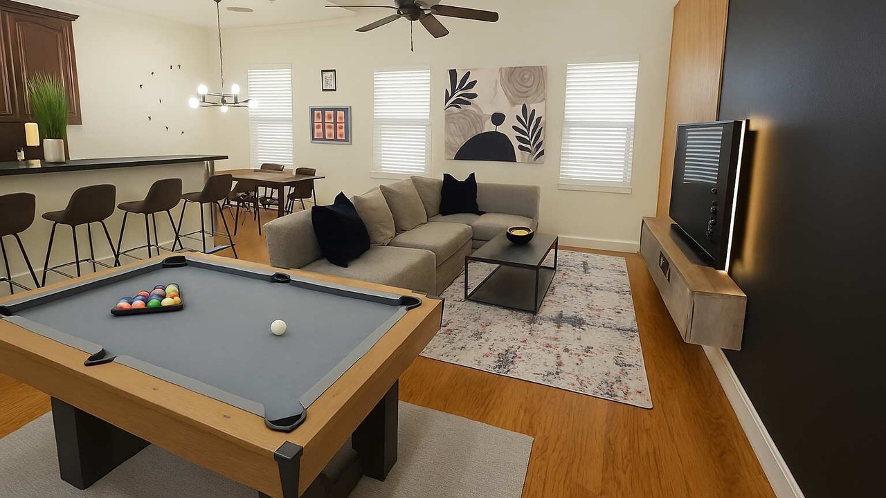 Photo of Livingroom in Woodlake - Briar Meadow