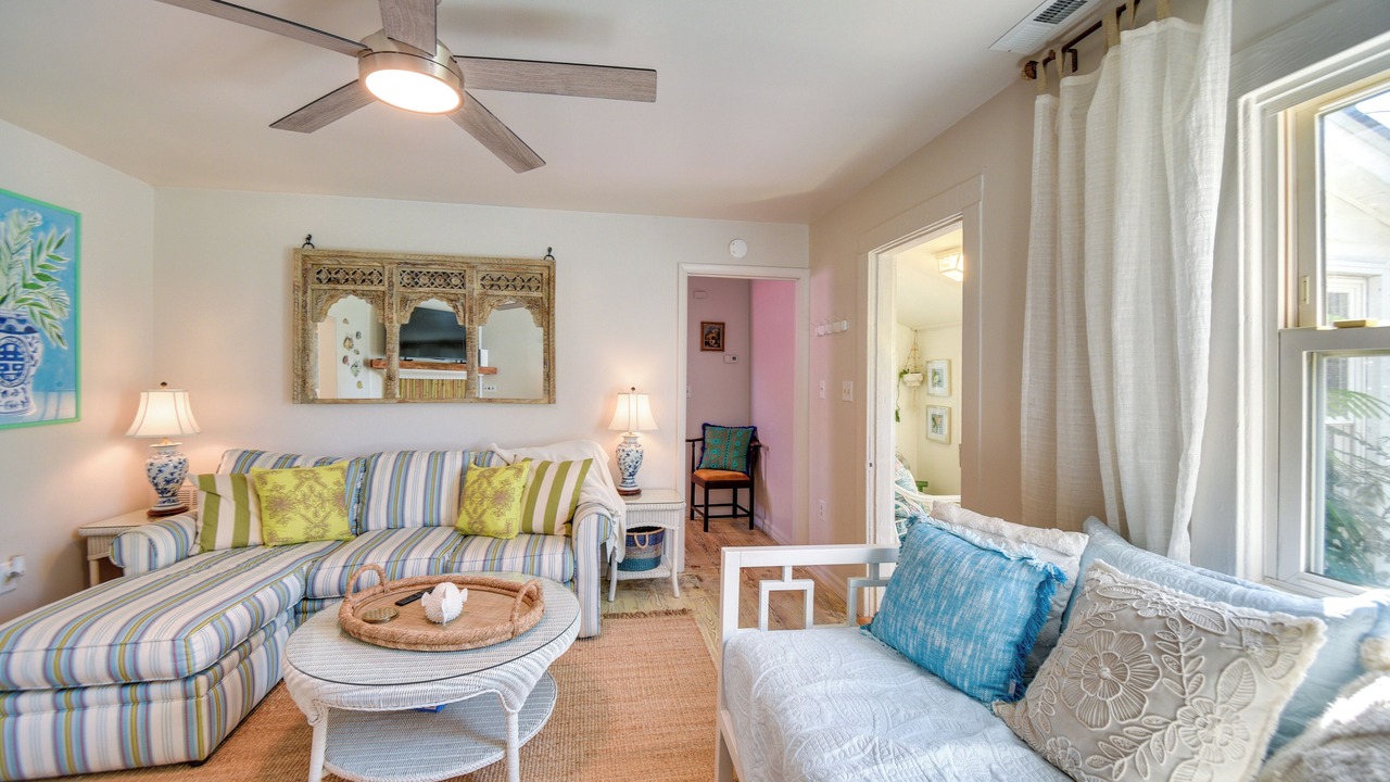 Photo of Livingroom in Cape Charles