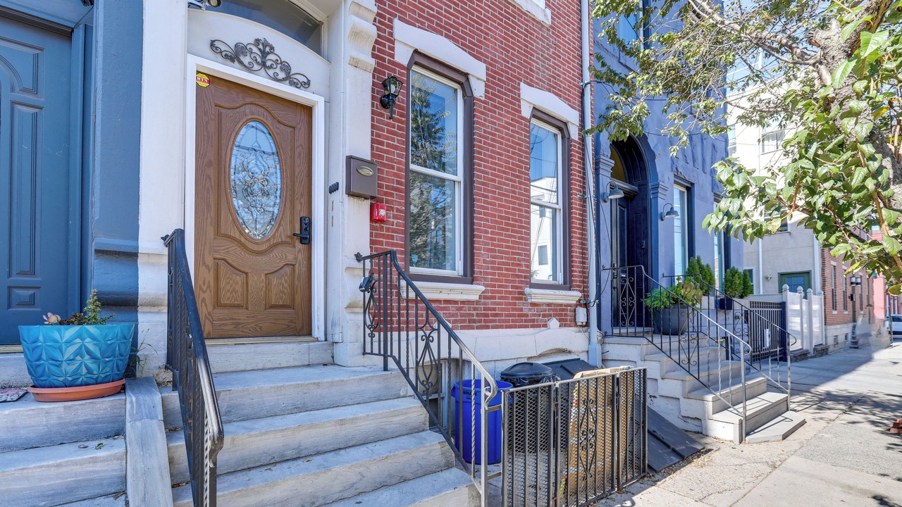 Photo of Outdoor in Fairmount