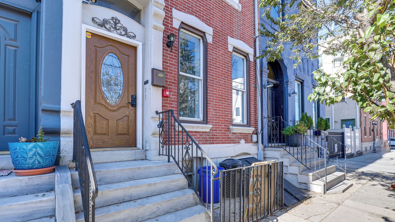 Photo of Outdoor in Fairmount