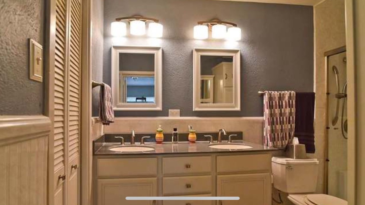 Photo of Bathroom in Wichita Falls