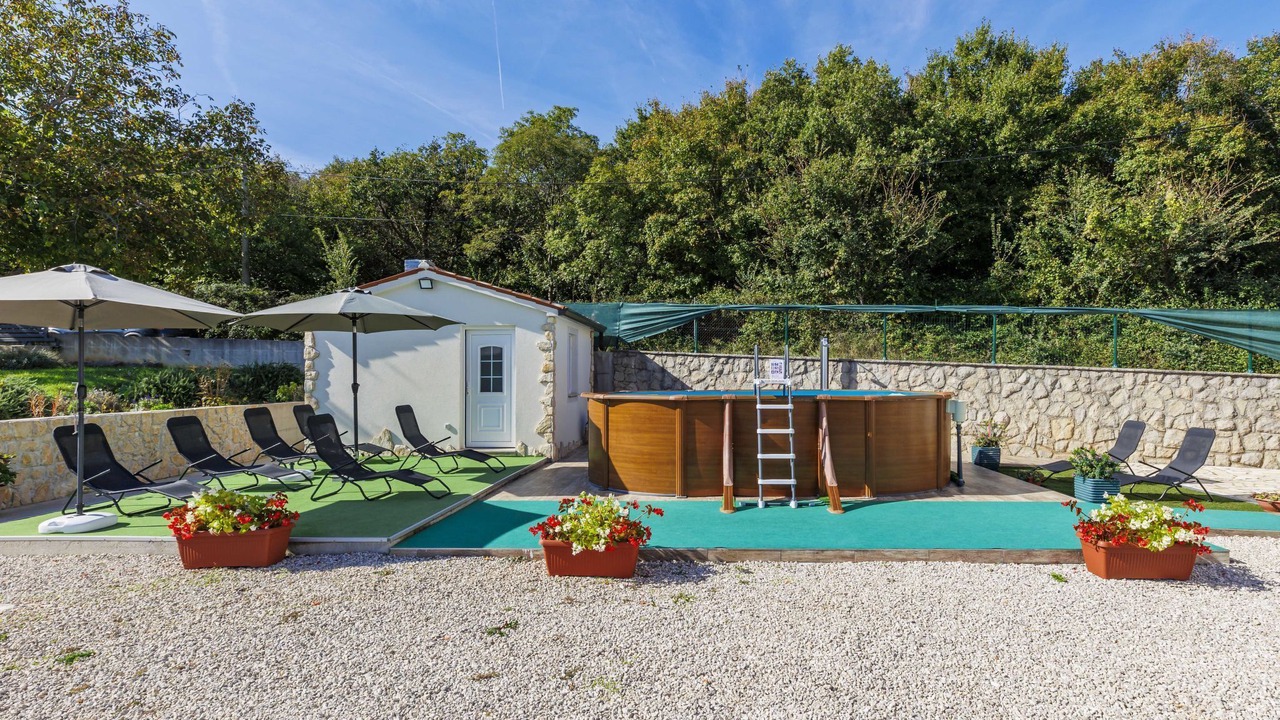 Photo of Outdoor in Gondolici