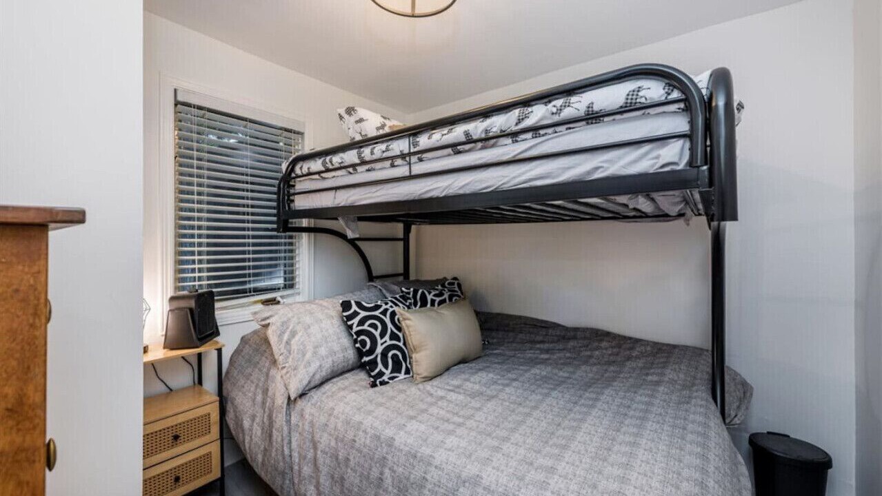 Photo of Bedroom in Tiny