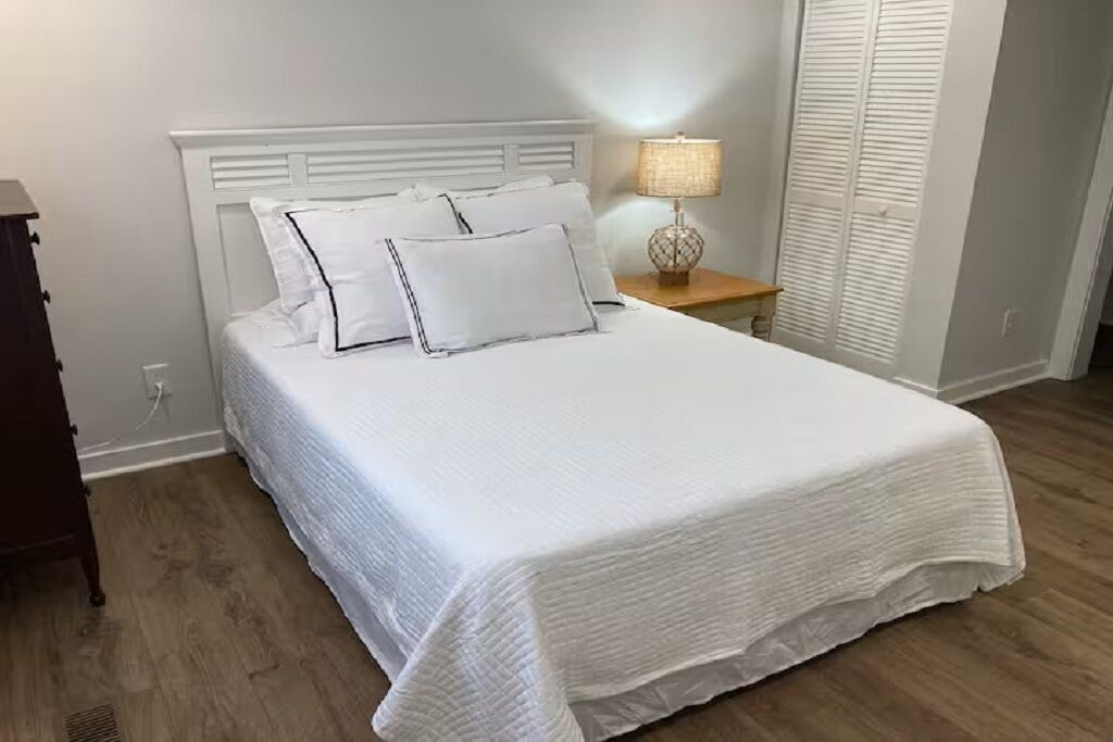 Photo of Bedroom in Swansboro