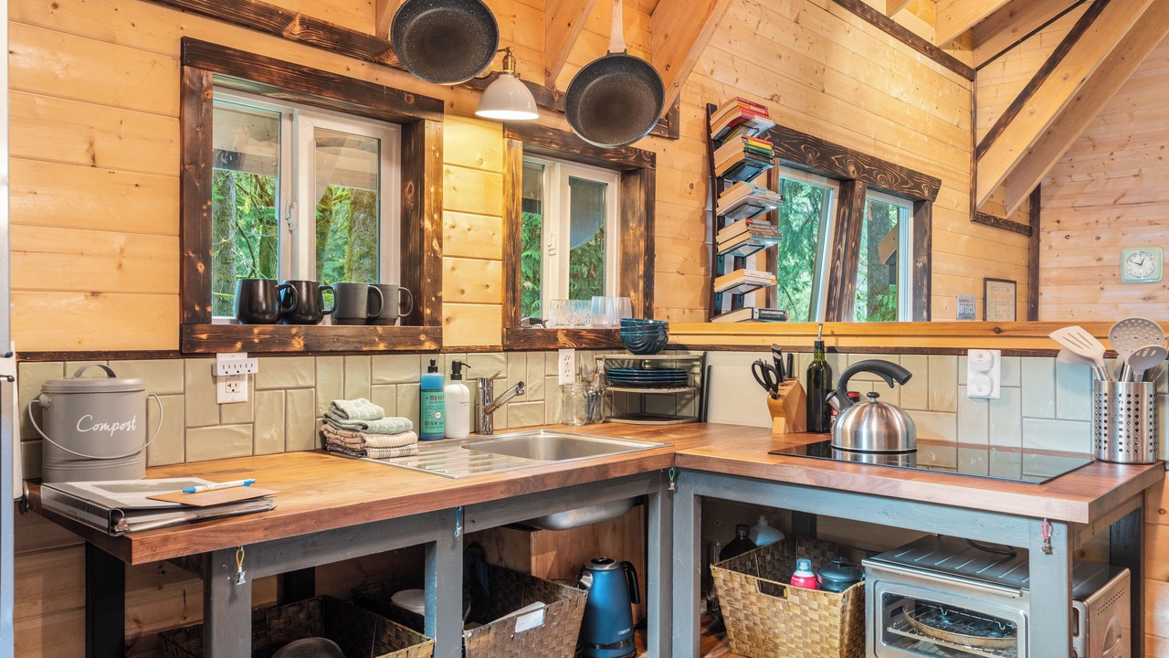 Photo of Kitchen in Gold Bar