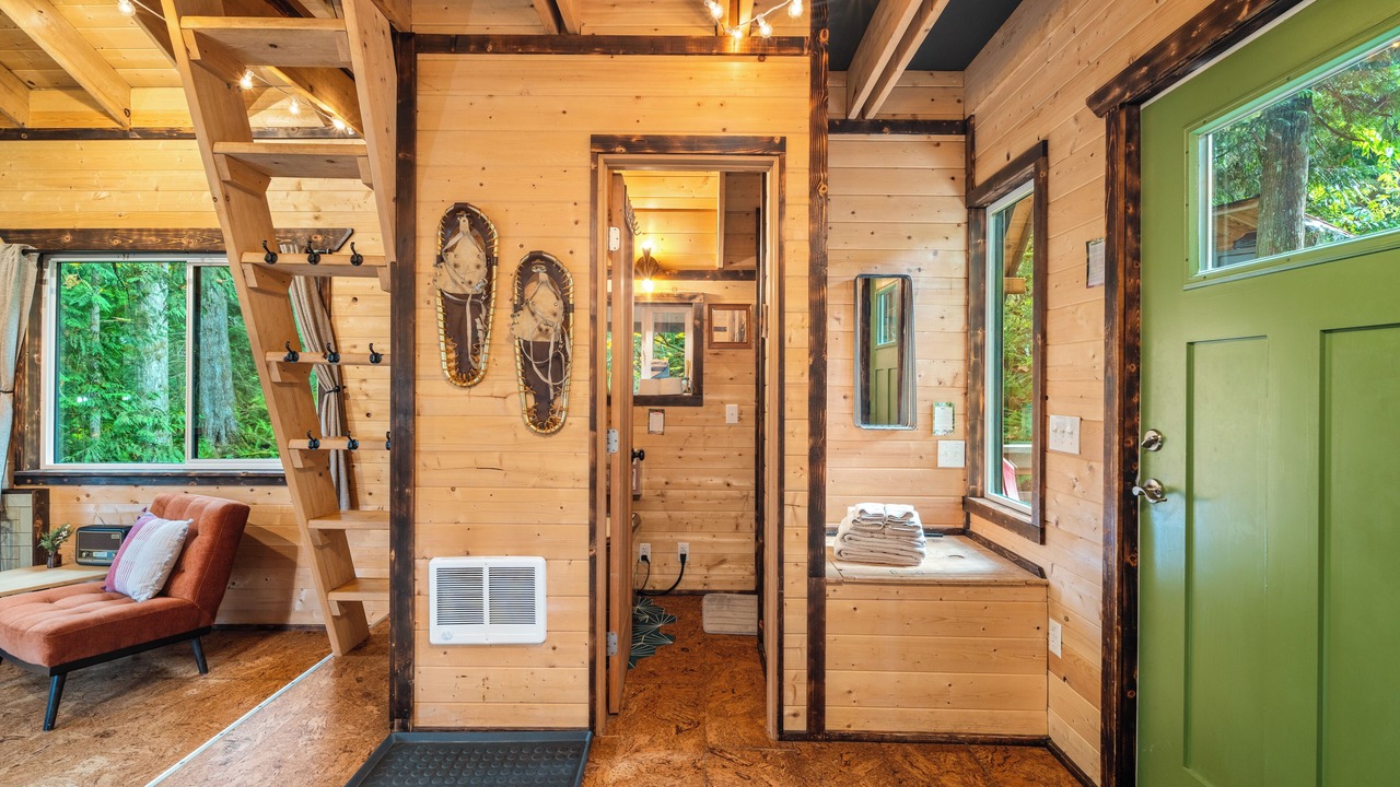 Photo of Others in Gold Bar