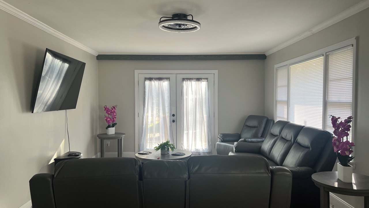 Photo of Livingroom in Bruce