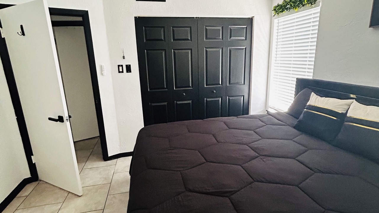 Photo of Bedroom in South Side