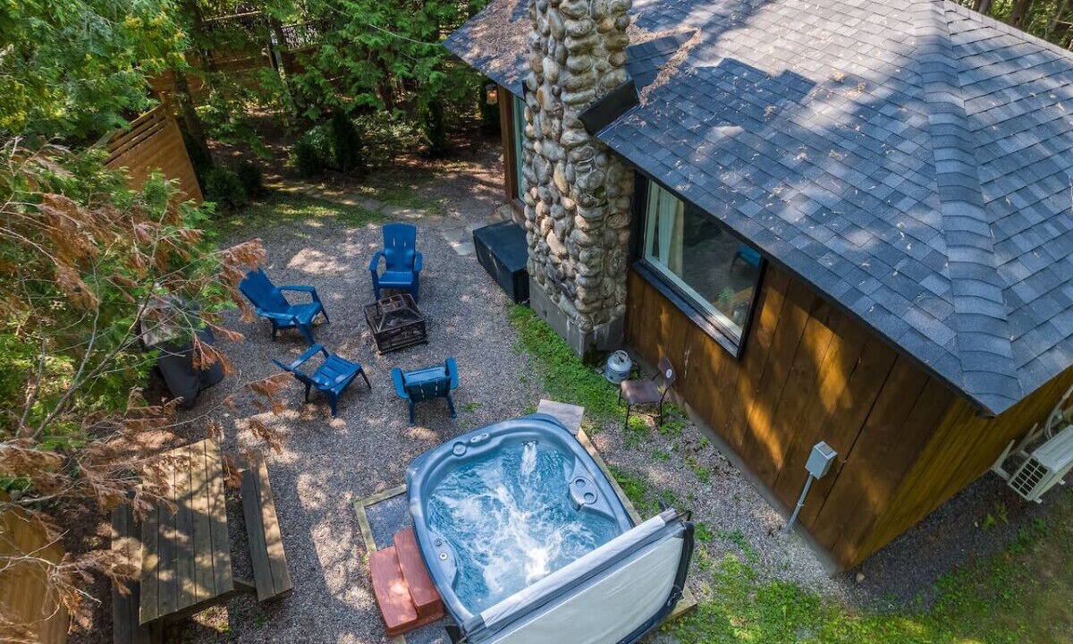 Photo of Patio Balcony in Sainte-Lucie-des-Laurentides