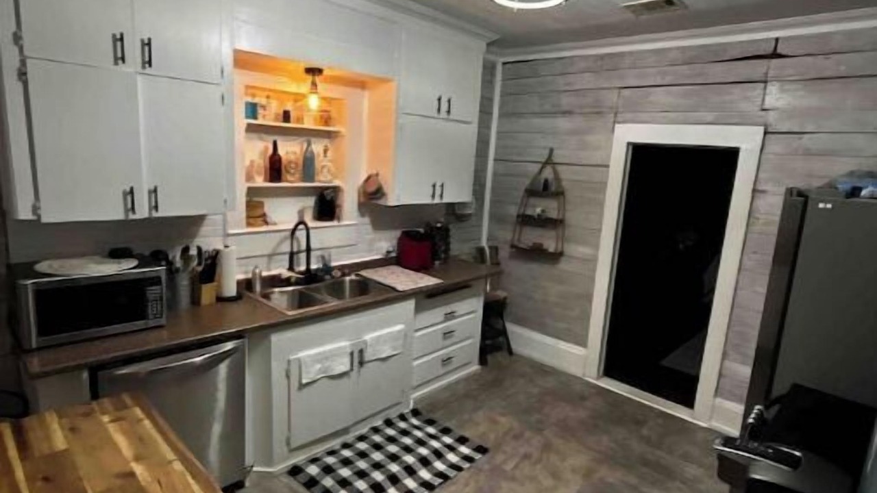 Photo of Kitchen in Mena