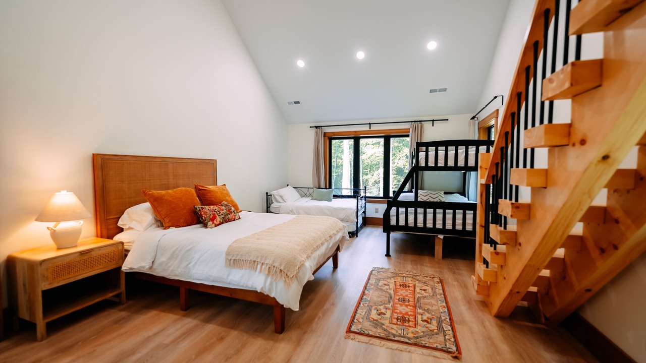 Photo of Bedroom in Logan