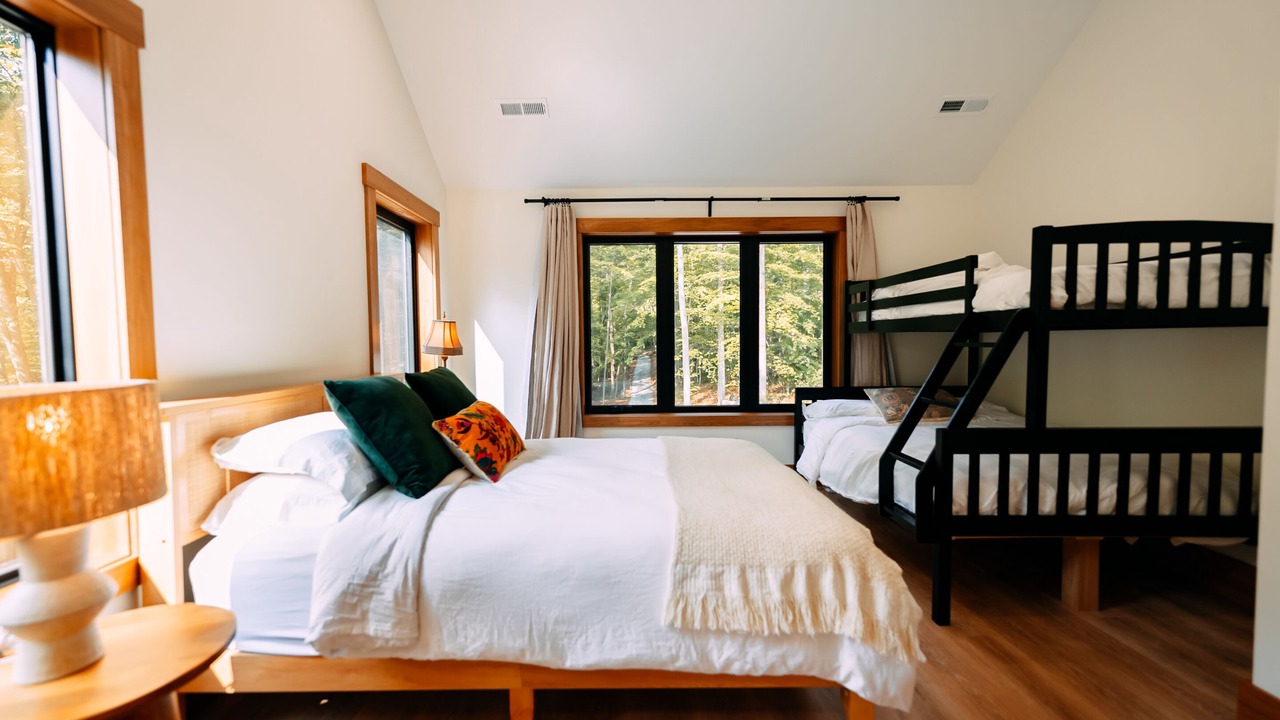 Photo of Bedroom in Logan