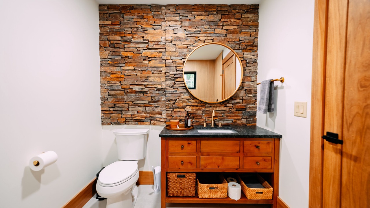 Photo of Bathroom in Logan