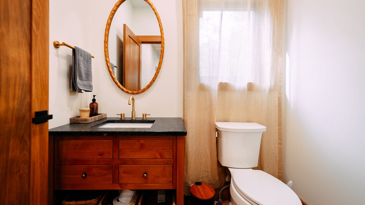 Photo of Bathroom in Logan