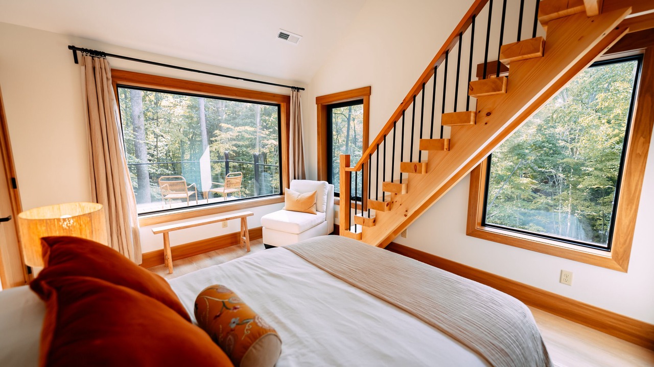 Photo of Bedroom in Logan