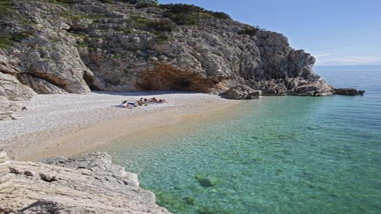 Photo of Outdoor in Martina