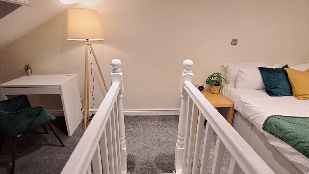 Photo of Bedroom in Plaistow