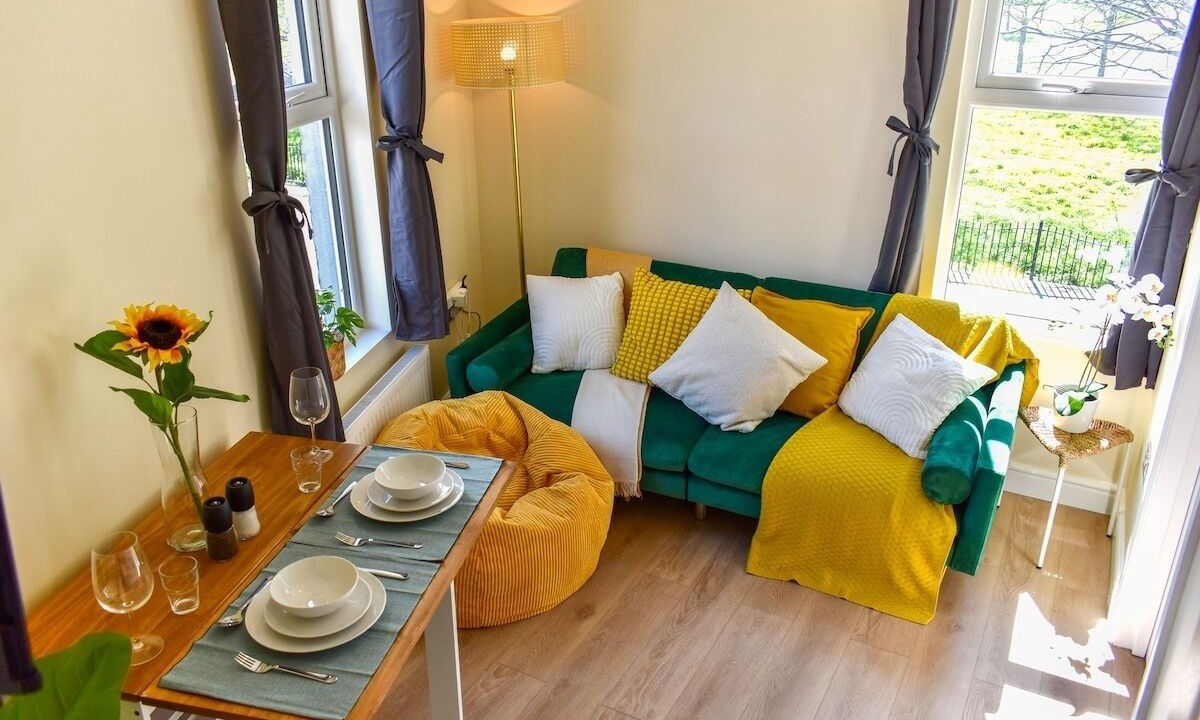 Photo of Livingroom in Plaistow