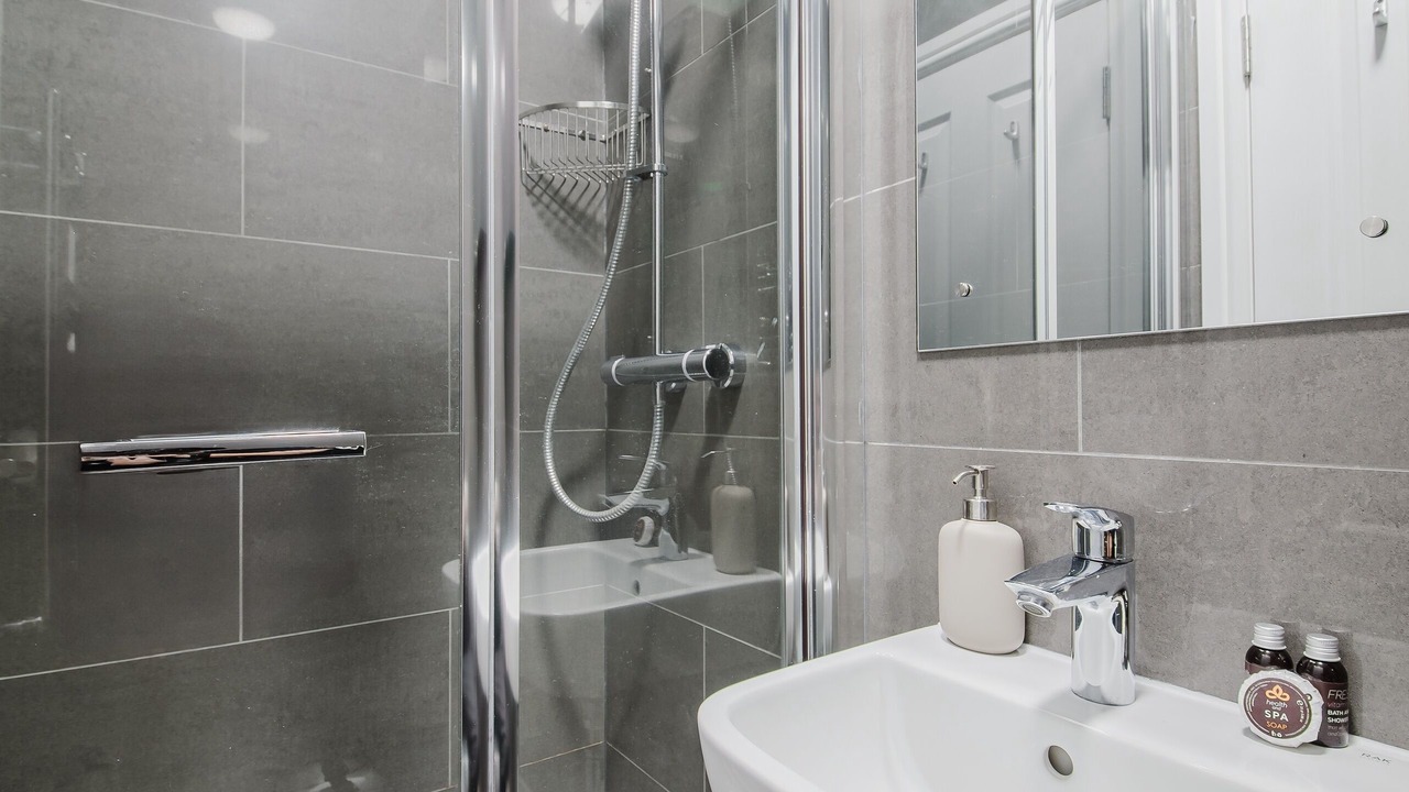 Photo of Bathroom in Plaistow