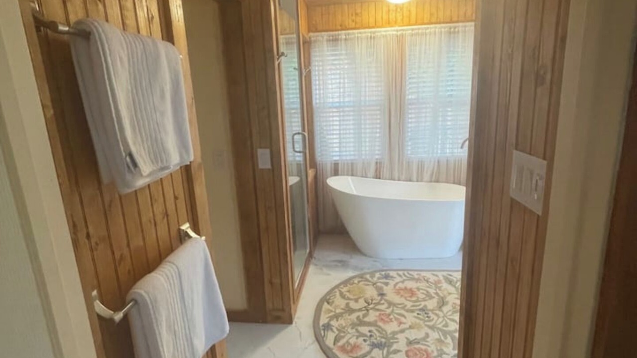 Photo of Bathroom in Del Rio
