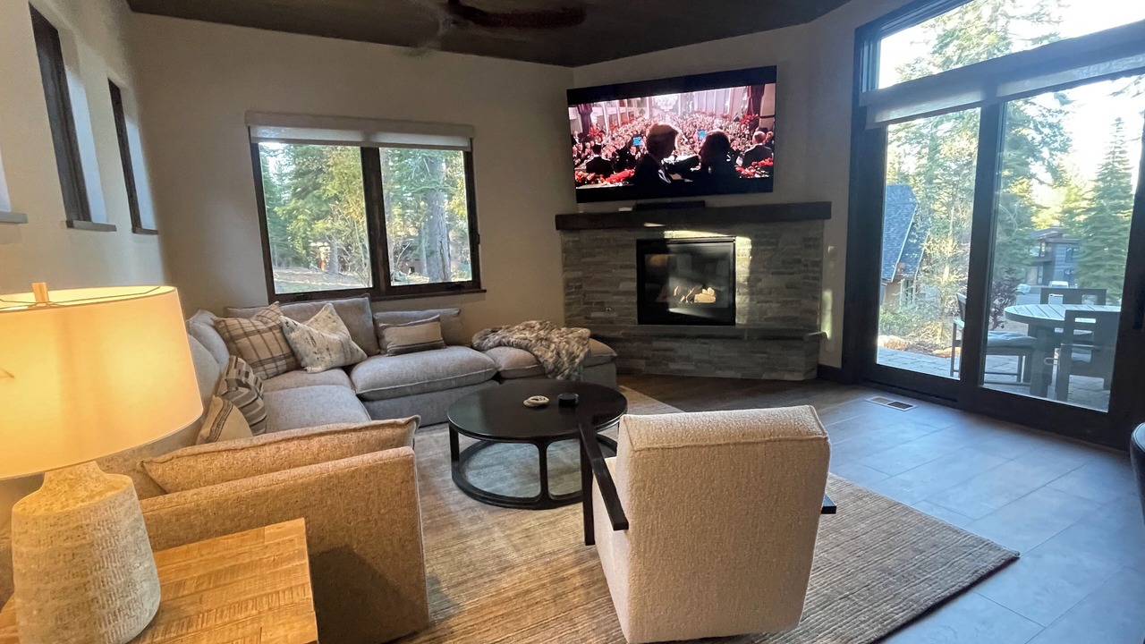 Photo of Livingroom in Ponderosa Palisades