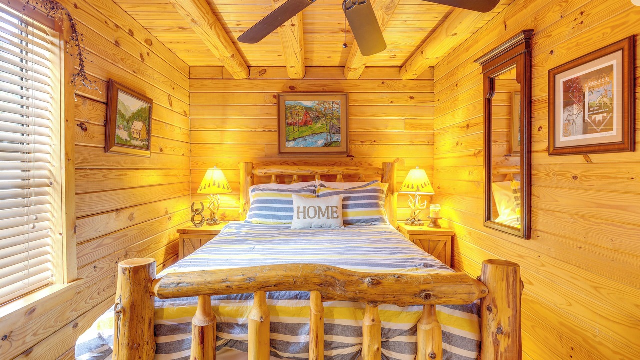 Photo of Bedroom in Okeechobee