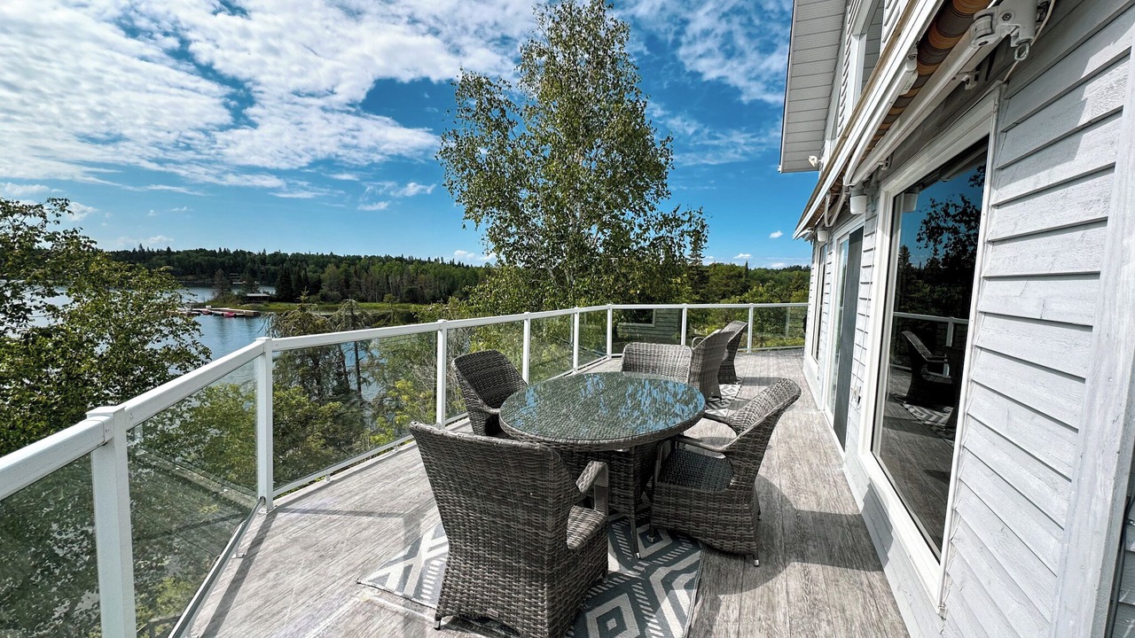 Photo of Outdoor in Falcon Lake