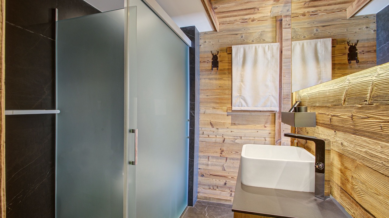 Photo of Bathroom in Font-Romeu-Odeillo-Via