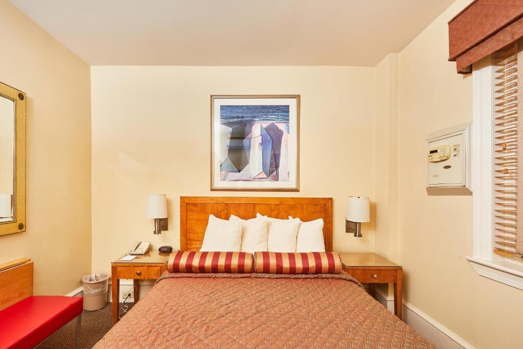 Photo of Bedroom in Gayborhood