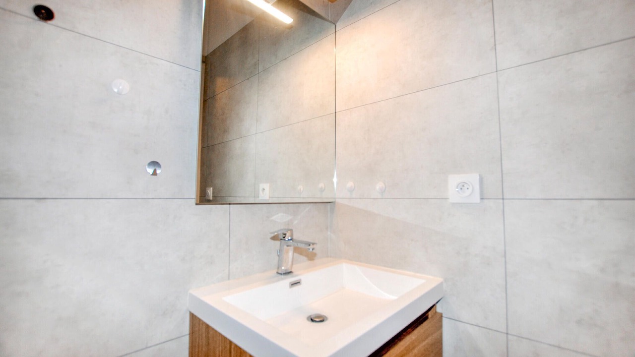 Photo of Bathroom in Clodion-Torcatis