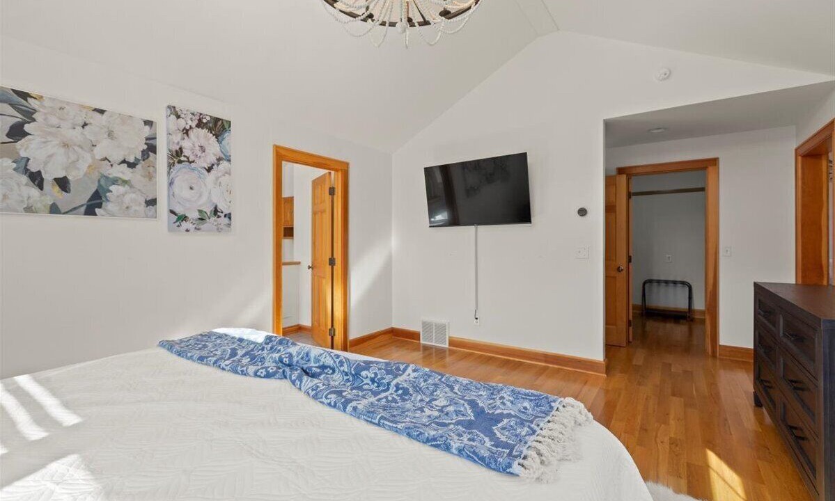 Photo of Bedroom in Town of Grafton